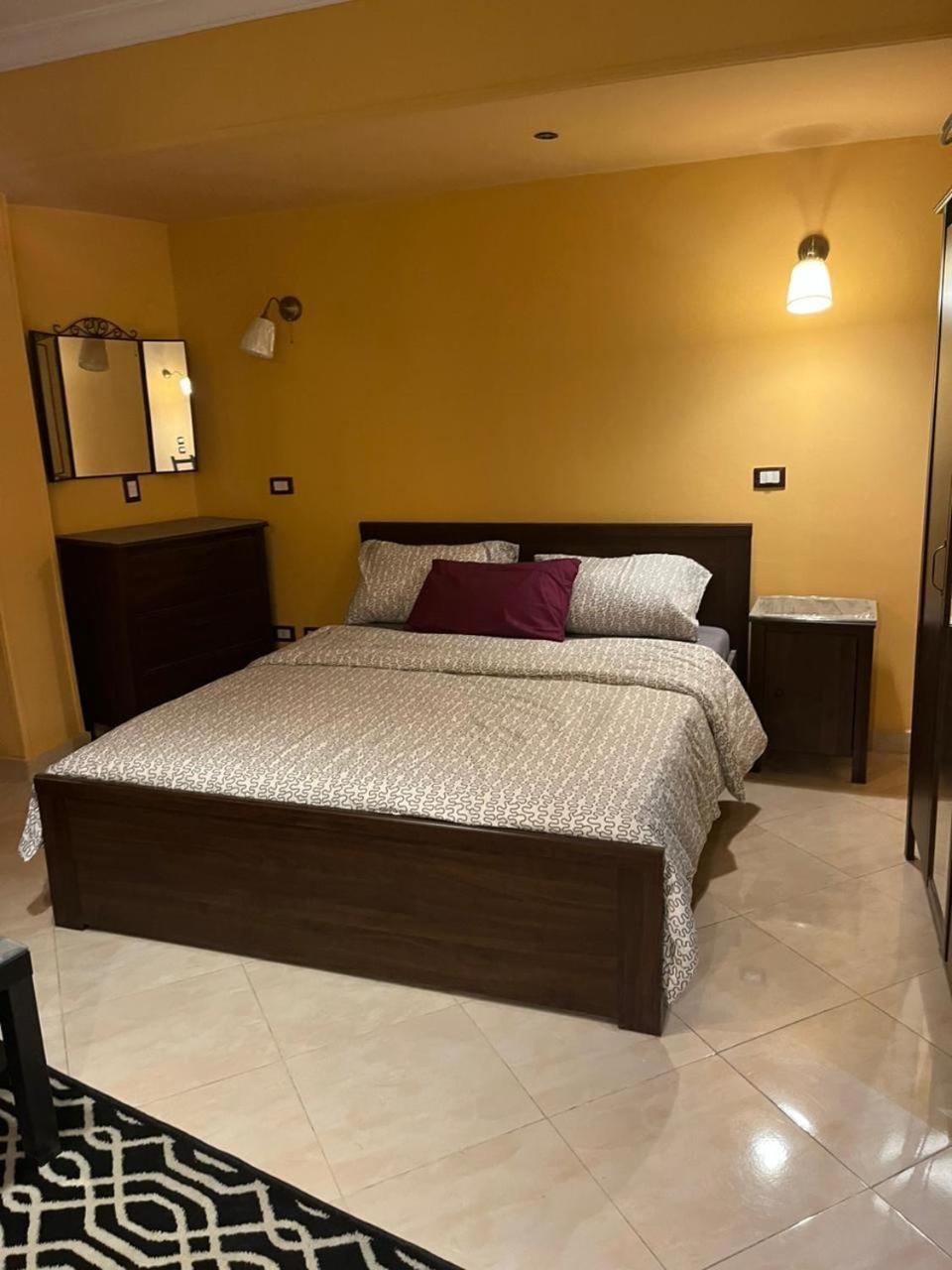Apartahotel Heliopolis Rock